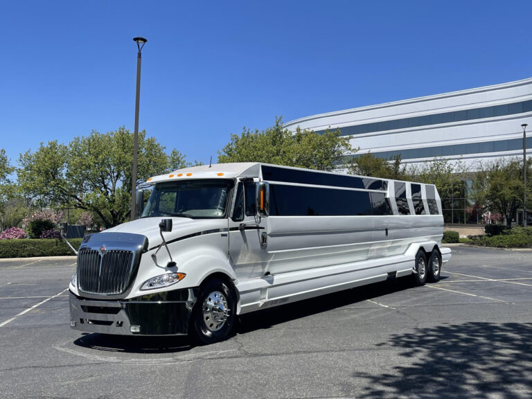 Special Limousine Service for Wedding and prom